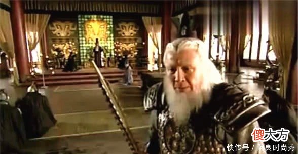 【爱历史】古代有四大兵器，能够“上打昏君，下斩谗臣”，你知晓几个！