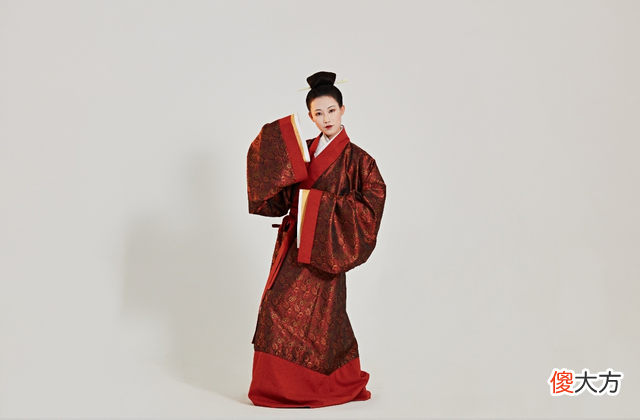 【时尚一点】古人的审美水平有多绝？看看他们的服饰妆容就知道了，很惊艳！