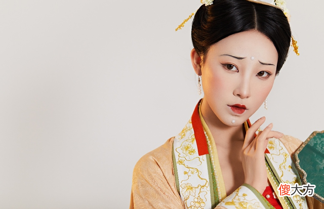 【时尚一点】古人的审美水平有多绝？看看他们的服饰妆容就知道了，很惊艳！