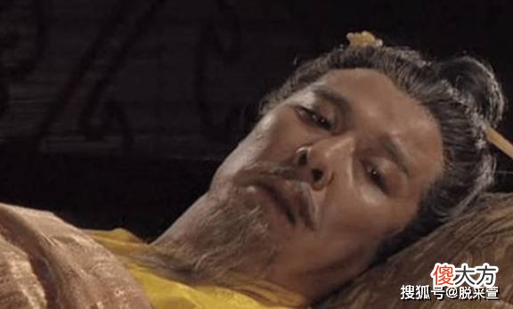 【爱历史】为什么刘备选择将兵权交给李严，而不是交给诸葛亮呢？