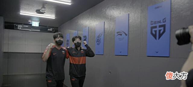 【游戏迷】“RNG遇特殊照顾”,夏季赛采访T1选手遇刁钻提问:坦然接受失误