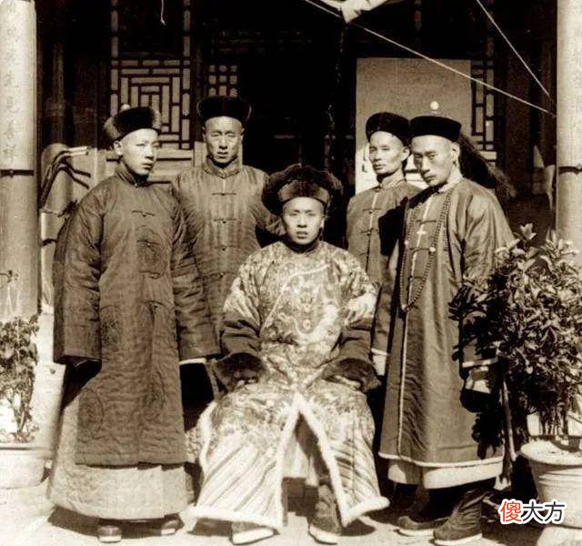 【历史故事】1900年，八国联军镜头下的北京老照片，120年前的北京老城
