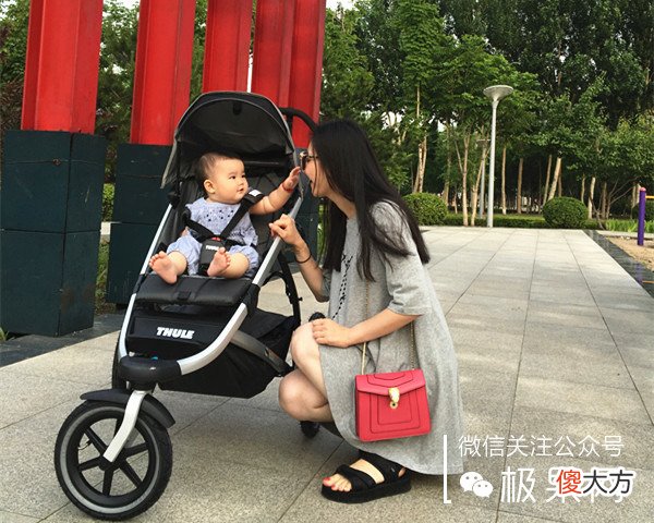 安全缓震，宽敞舒适，这辆就是你一直在找的婴儿车！