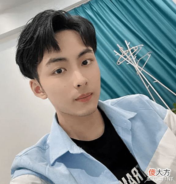 【游戏世界】什么是峡谷塔见愁?赖神:对面连投降的机会都没有