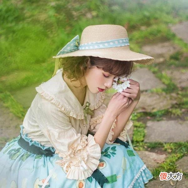 【时尚一点】为什么LO娘总被调侃胖？原来是你不会穿！