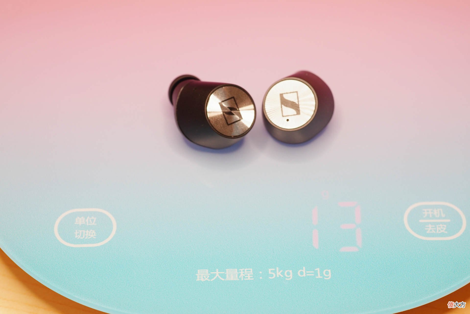 四副蓝牙耳机横向对比 蓝牙耳机横向评测