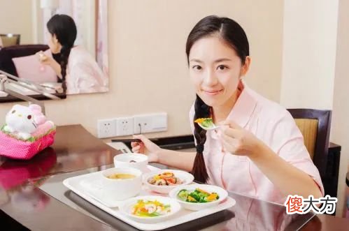 坐月子真的只是1个月吗？过了产褥期再说