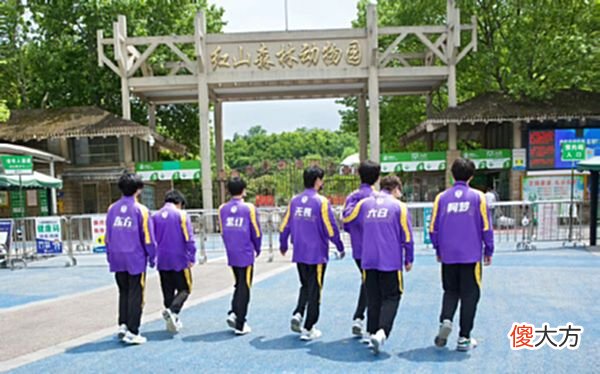 【游戏世界】KPL：hero久竞强势拿下RNGM，四连胜直接升A组，S组也有门儿！