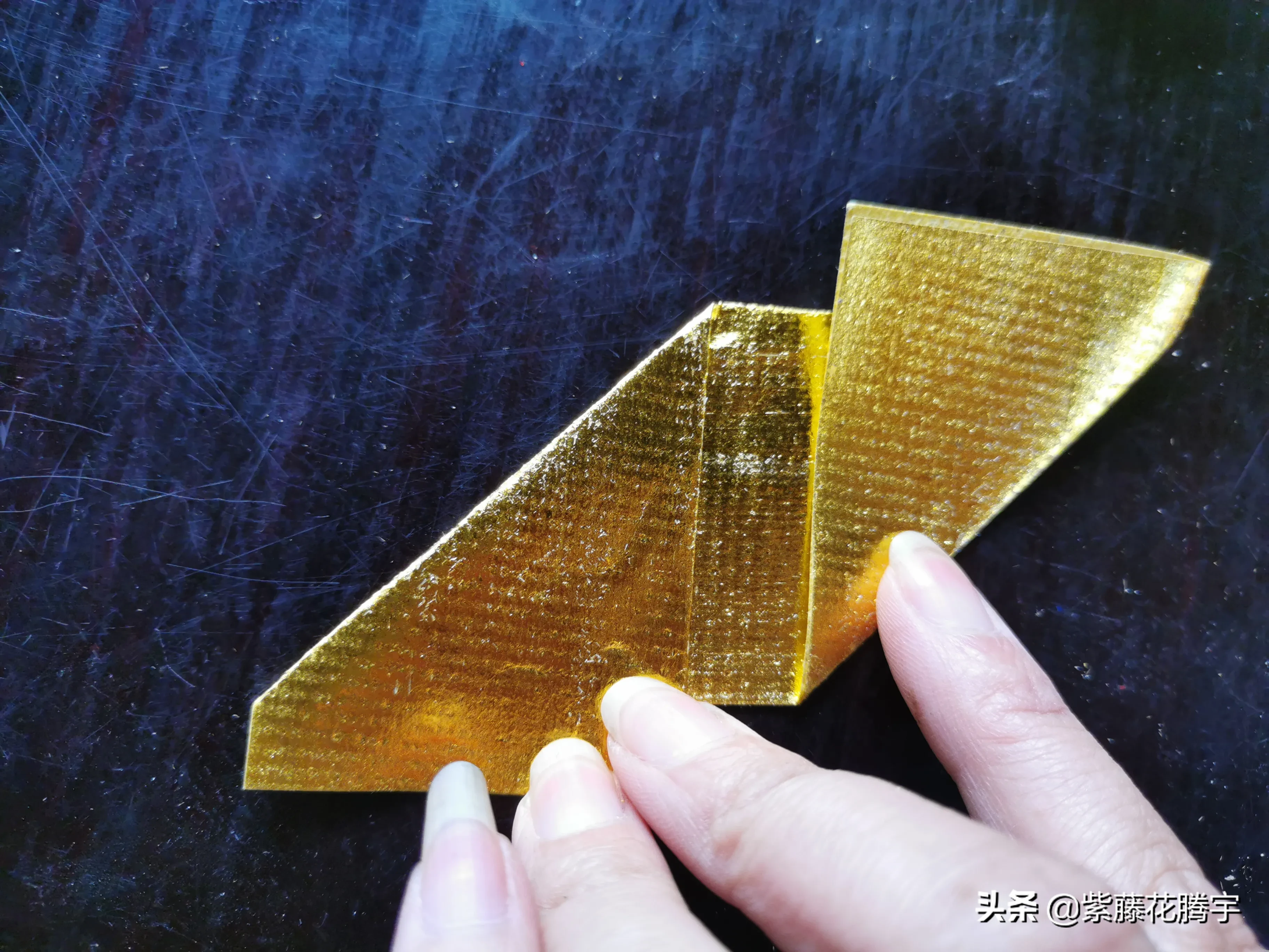 人死后，要叠一万个元宝，你们知道吗？