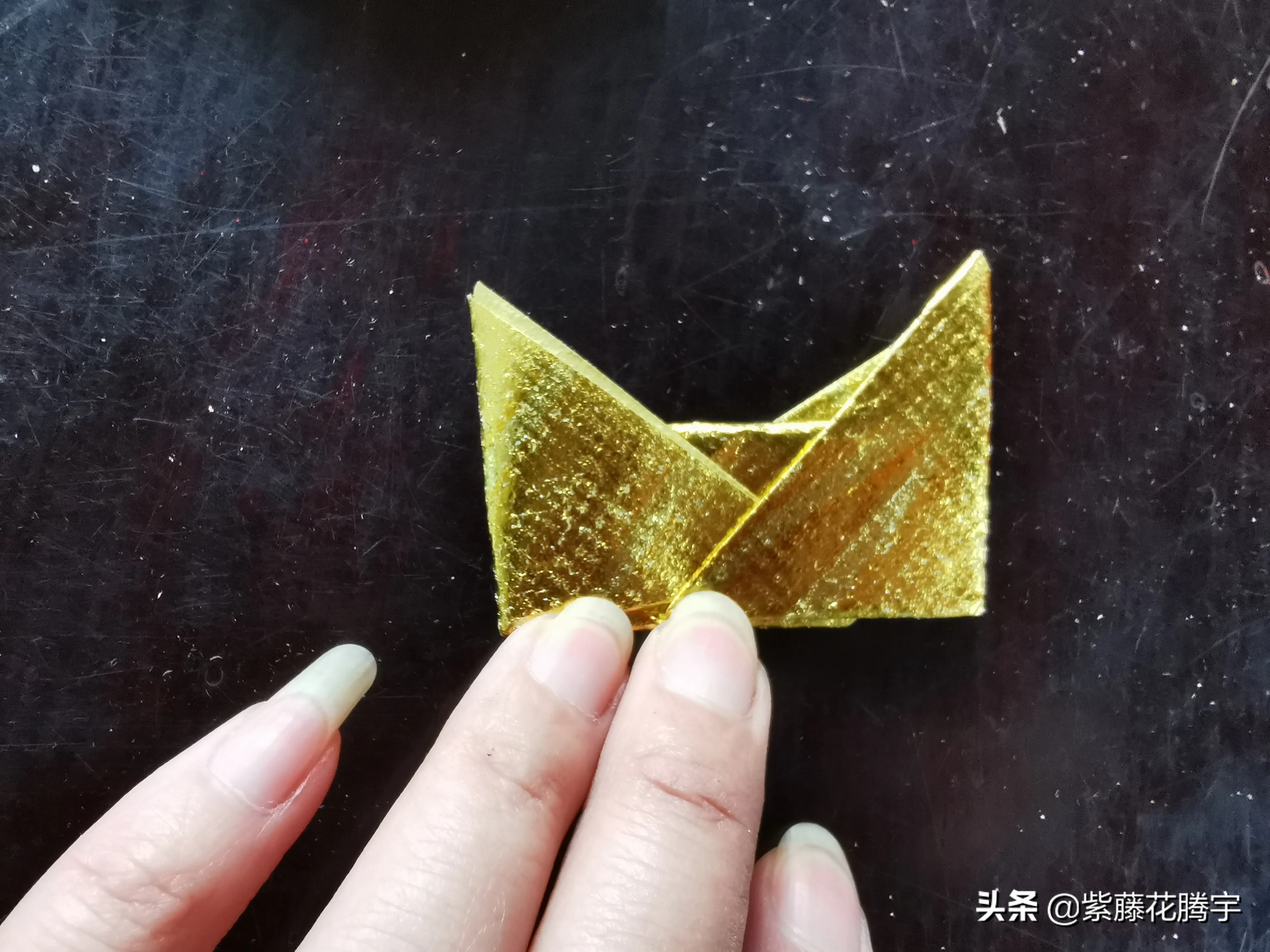 人死后，要叠一万个元宝，你们知道吗？