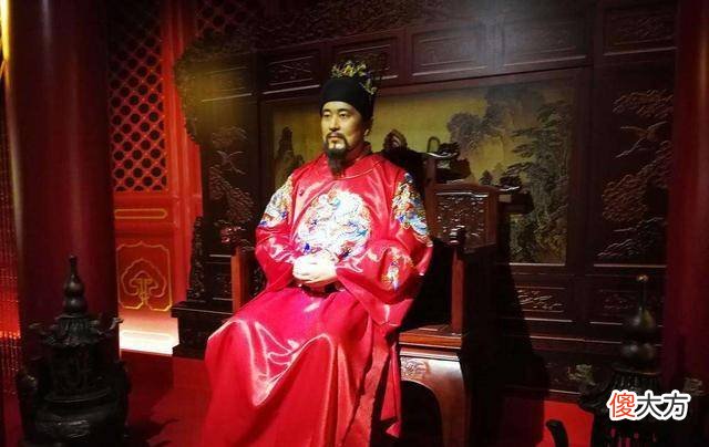 【爱历史】朱元璋大量分封藩王，结果他们的后代成为了国家供养的“寄生虫”