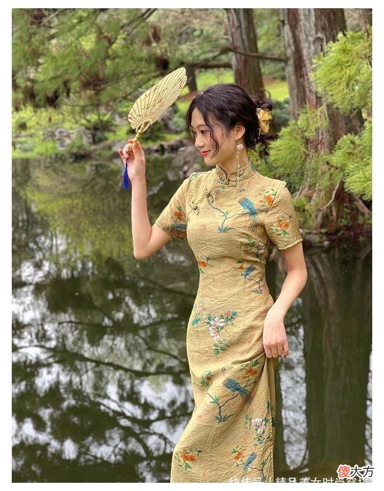 【就爱时尚】端庄大方的改良版旗袍古韵风味十足