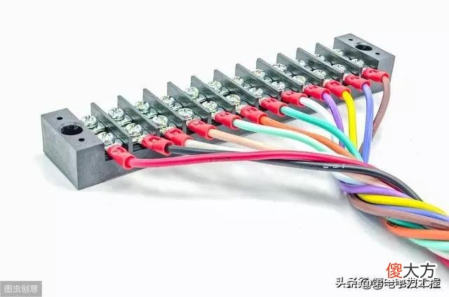 零线也带电，不是断了也不是接触不好？那是什么？
