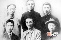 【历史故事】上海滩真正的老大，日本人称他为“人间魔鬼”，连杜月笙都不敢惹