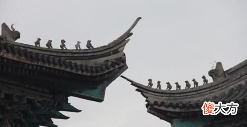 【历史故事】皇上的圣旨和太后懿旨同等重要，若有冲突，应该以谁的旨意为准？