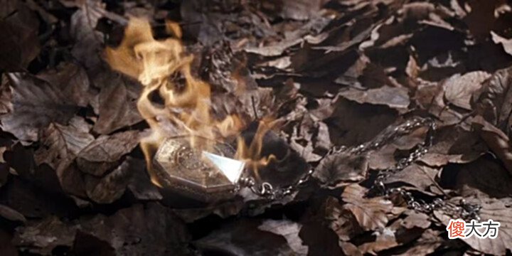 【游戏世界】《哈利波特》,为什么伏地魔不知道哈利是魂器,步骤上的无意?