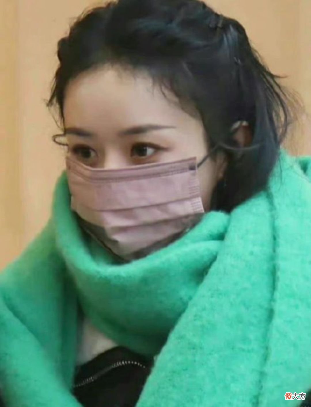 女星们却集体穿上了绿色 女星穿绿色衣服