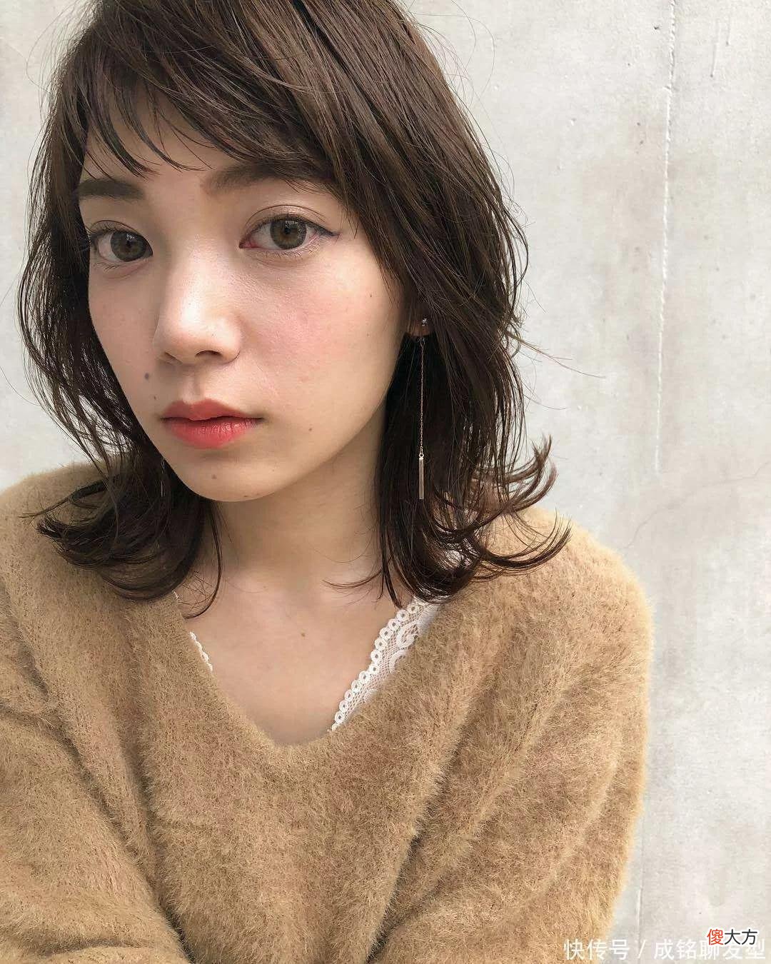 【时尚一点】40岁+女人白发太多，染什么色能盖白发又显白？建议染这三种发色