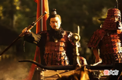 【爱历史】最能跑的帝王：日行三百里，从盗贼成为“十国第一人”