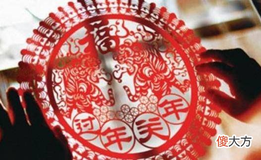 【爱历史】古代窗户都是用纸糊的，其历史有多悠久，比我们想的要长一些
