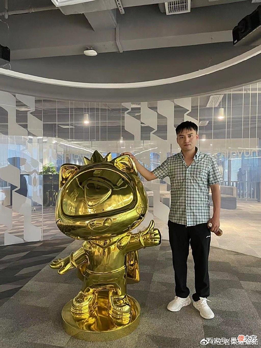 【游戏迷】耀扬模仿童锦程转型户外？履行跑步三十公里，许下承诺就兑现！