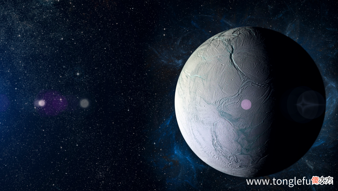 「太阳系八大行星」太阳系最美丽神秘的行星——土星