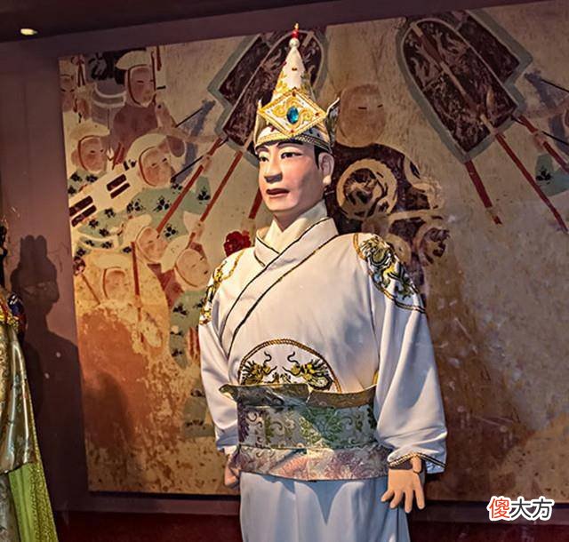 【历史故事】西夏一直在夹缝中生存，为何不愿投靠成吉思汗？