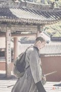 一位美籍华人说华为还牛什么？被制裁几个月，子品牌就卖掉了，未来核芯被卡住