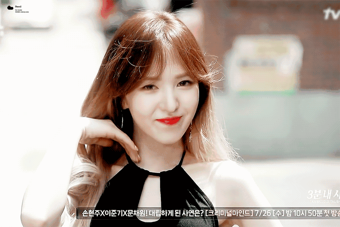 四代齐聚的TOP女团配置？歌曲炫技飙高音，歌词意义不明引争议？