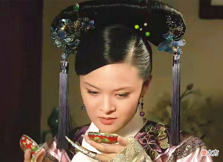 【爱历史】甄嬛不想浣碧提拔，为什么她第一次阻止了，第二次主动提供帮助呢