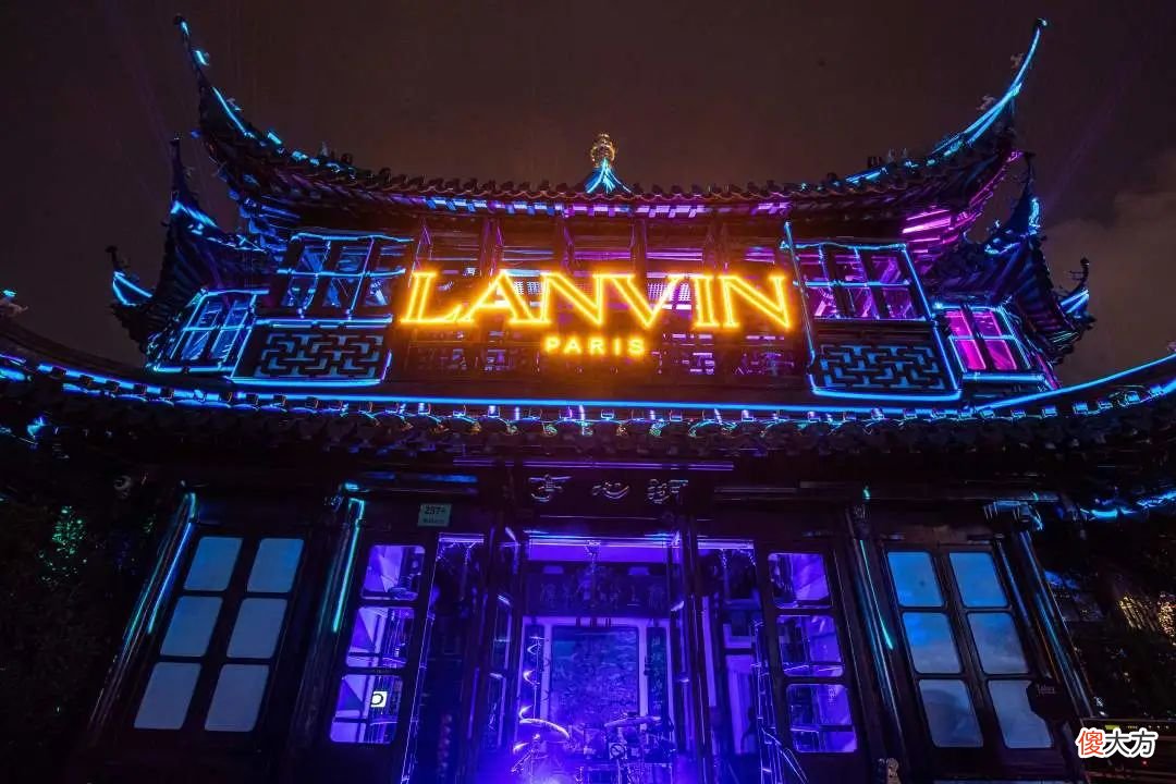 参加CHANEL私享派对是什么体验？Lanvin头一次在中国办大秀？?「每周时报」