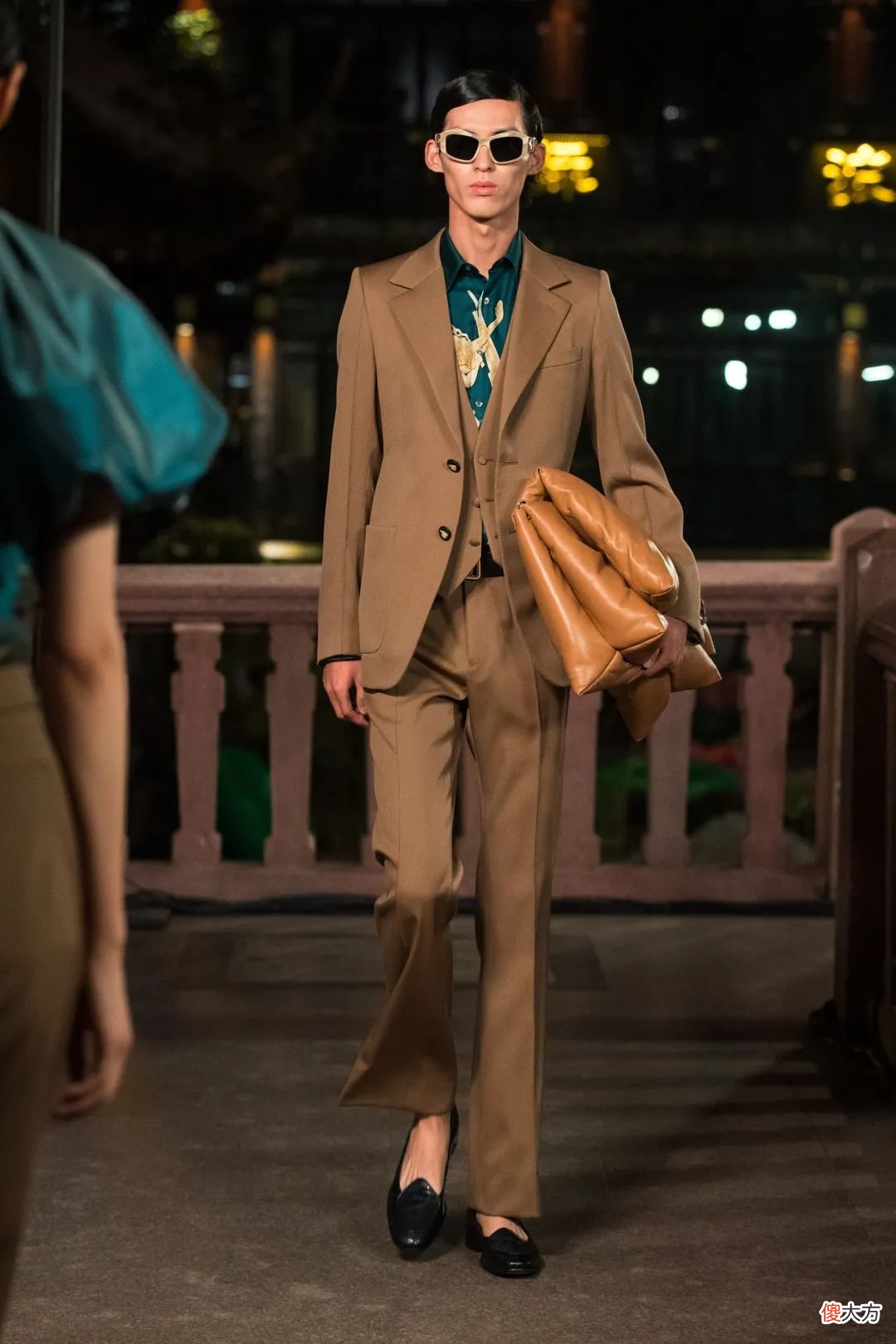参加CHANEL私享派对是什么体验？Lanvin头一次在中国办大秀？?「每周时报」
