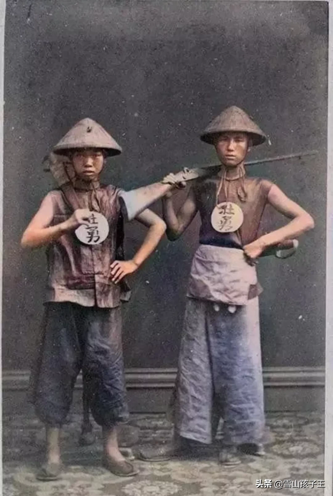 晚清部队照片，装备英国制式步枪，船坚炮利，为什么打侵略者一溃千里？