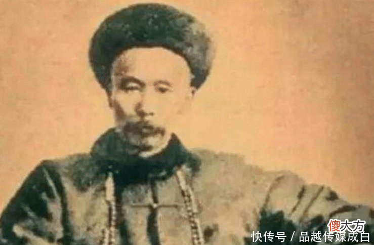 【历史故事】对付两面三刀的小人, 左宗棠有一个妙招, 一箭双雕还解气