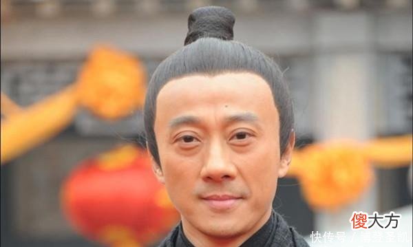 【爱历史】曹操多次击溃刘备, 为何刘备每次都能大难不死, 原因并不复杂