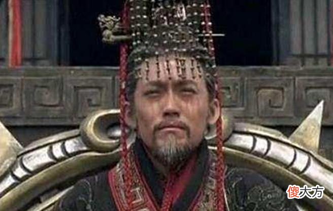【历史故事】历史上4大名人：军事上是天才，政治上却是蠢材，皆不得善终