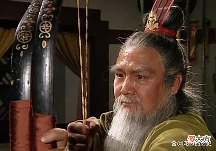 【历史故事】庞德能平老年关羽，他能打得过60岁的黄忠吗？黄忠赢他无压力
