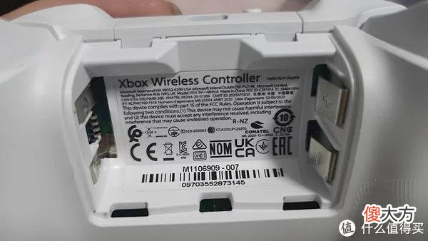 【游戏世界】游戏装备 篇一：xbox series 手柄真假辨别方法浅谈   又名 《真假xbox series手柄技术分析报告》