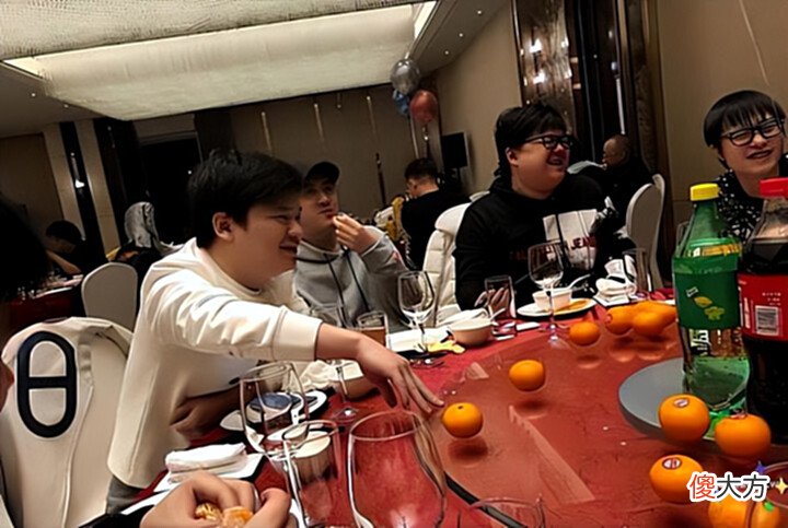【游戏迷】Dota2-OB天团要“散伙”了?Zhou神直言:光租房就得花4W,难顶!
