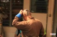 【爱历史】清朝妃子需要人搀扶着走路，可以分为一半故意为之，一半确实如此