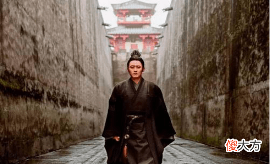 【历史故事】为什么杨修会被处死，而司马懿能够安然无恙的活着？
