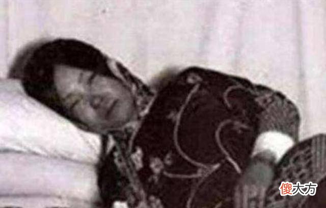 【历史故事】婉容皇后和服照曝光！最后10年人生遭遇，明媚少女沦为枯槁疯妇