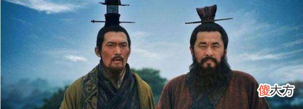 【爱历史】曹操路过一女子坟墓上书八个字，走出30里后才明白意思