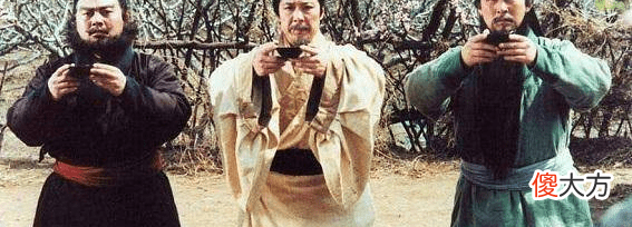 【历史故事】三国中谁死的最冤？不是关羽而是他，死于常败将军之手！