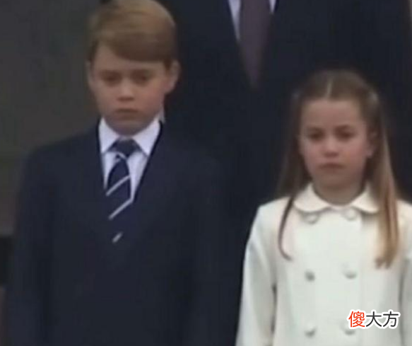 未来国王乔治王子不如妹？夏洛特公主女王范十足，被赞王者气息浓