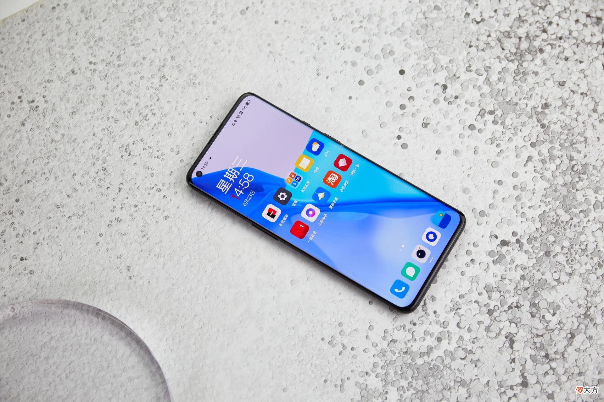 最适合情侣送礼的5G手机 送情人的手机送什么好