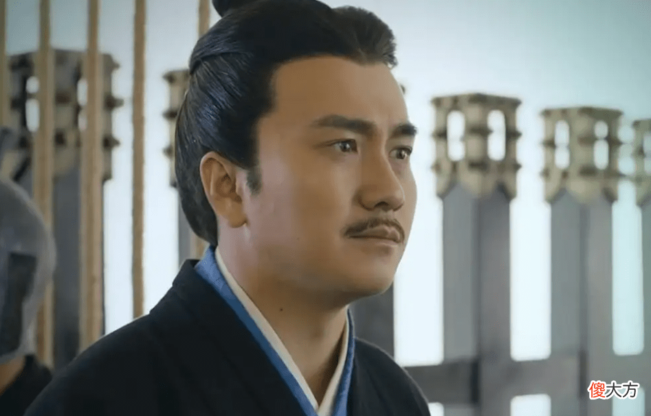 【历史故事】曹操临死之前，为何只杀杨修不杀司马懿？你看杨修临死前说了什么