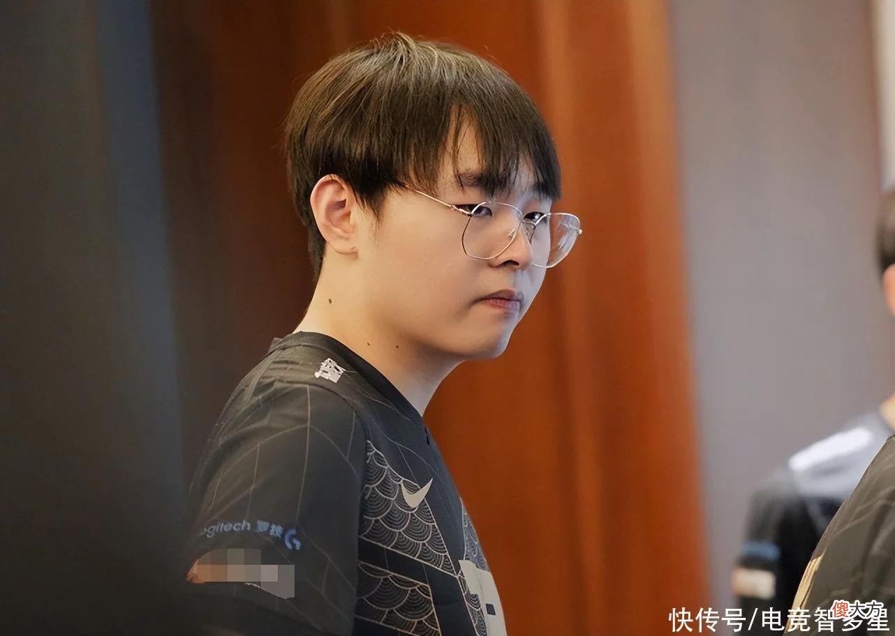 【游戏迷】呼吸哥这次逃离牢笼？BLG并不是他的问题，RNG可能直接进S赛