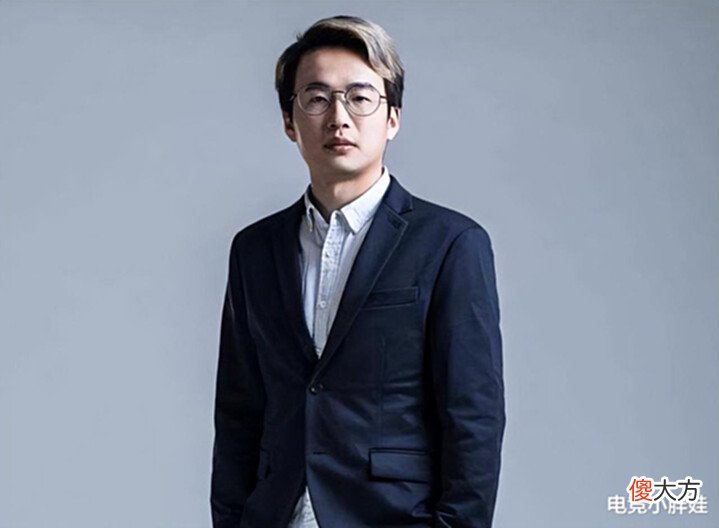 【游戏迷】寒夜教练终于跟啊泽道歉,但不认为自己做错了,当时他就是不配打比赛