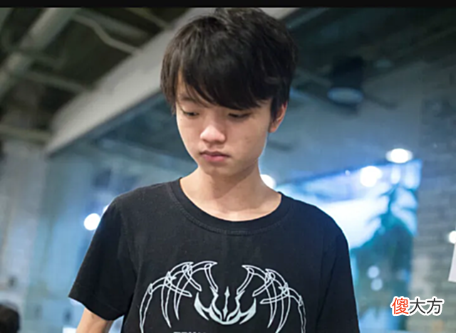 【游戏迷】LPL的“常青树”选手?smlz登场位列AD位第一,iboy竟能排第三